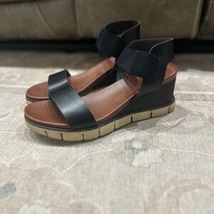 MIA Black and Tan Wedge Sandals